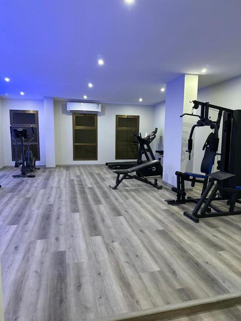 Appartement عائلية خاصة مفروشة في 1